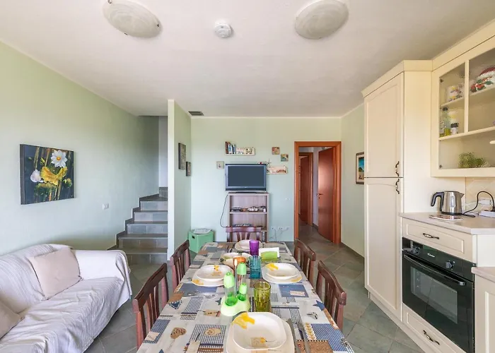 Casa Panoramica A Chia * Domus De Maria